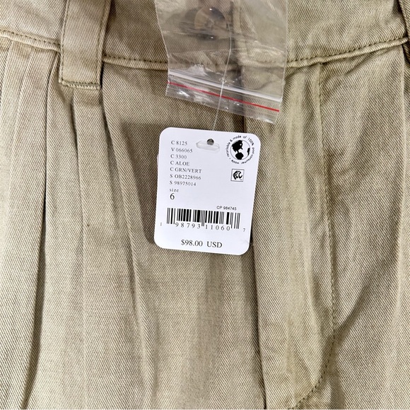 Free People High Waisted Wide Leg Culotte Pleated Cotton Olive Shorts 6 NWT $98 - Picture 3 of 6